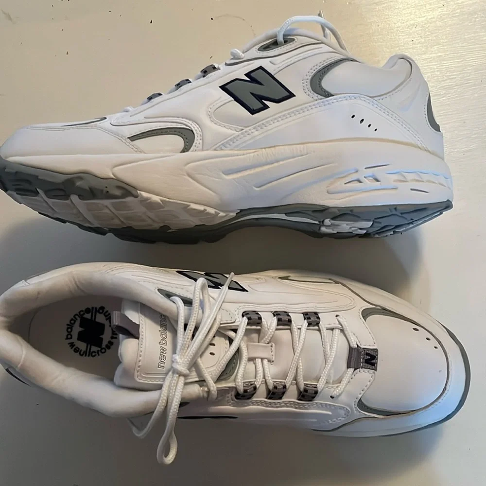 New Balance 338 Men’s cross training gray/white sneakers 14